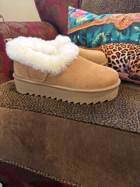 UGG Chestnut Suede Platform Slip-On Bootie with Cream Shearling Collar